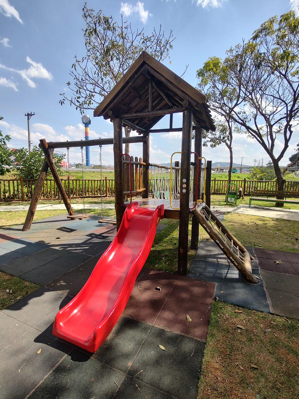Playgrounds, foto 1